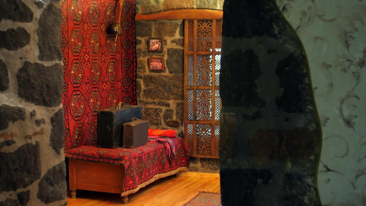 ギュムリ Hye Aspet Հայ Ասպետ Bed & Breakfast エクステリア 写真