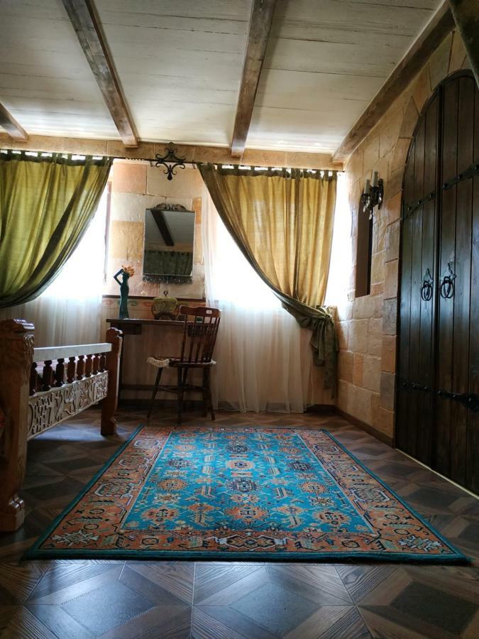 ギュムリ Hye Aspet Հայ Ասպետ Bed & Breakfast エクステリア 写真