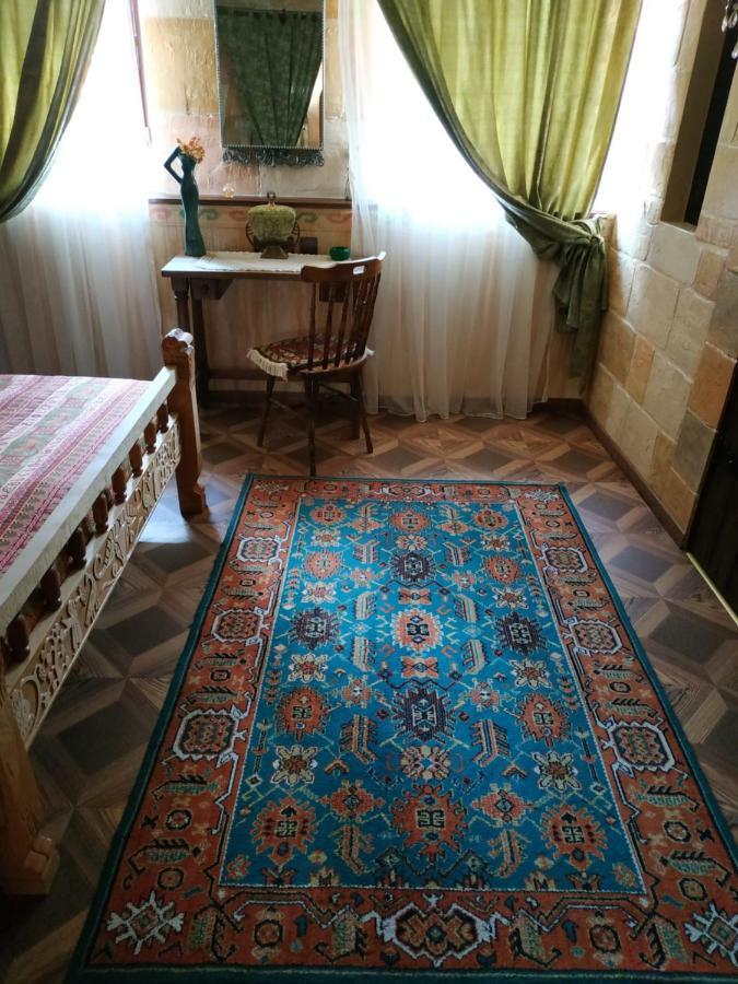 ギュムリ Hye Aspet Հայ Ասպետ Bed & Breakfast エクステリア 写真